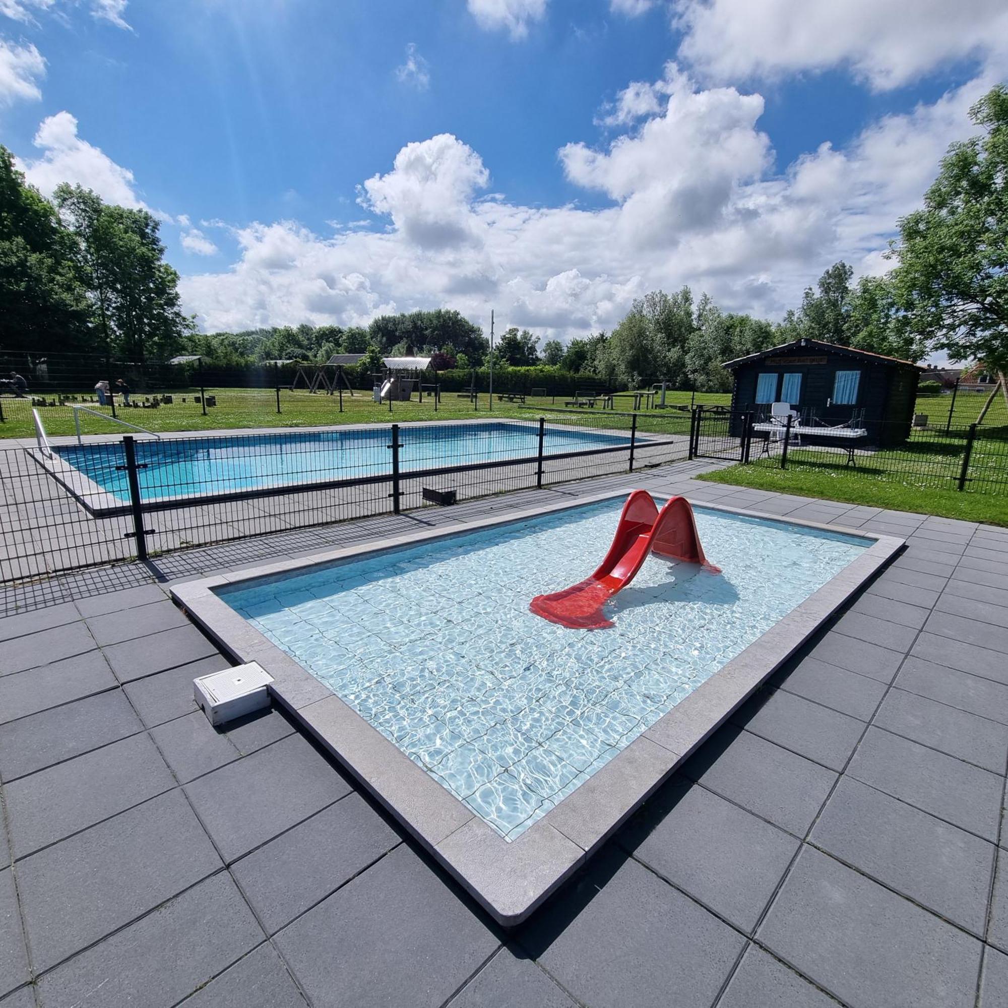 Luxus Familienvilla Mit Jacuzzi & Sauna 2 Tzummarum Exterior photo